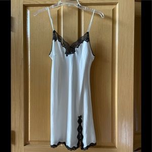 Victoria’s Secret Satin Ivory Slip Dress With Slit and Black Lace-Sz Sml Petite